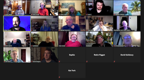 21 Attendees 21 Attendees